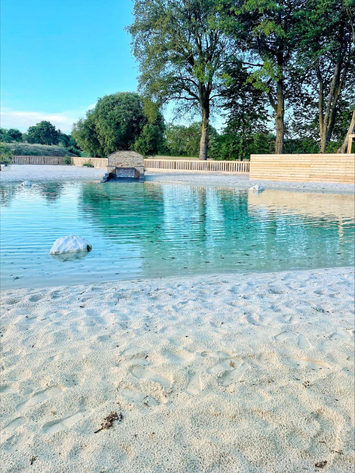 Domaine Melusine - A 2Km Du Puy Dufou France ! Hotel Les Epesses Bagian luar foto